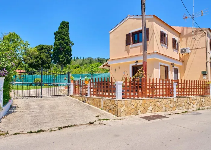 Apartament Amarilda - Private Pool & Garden In Corfu *