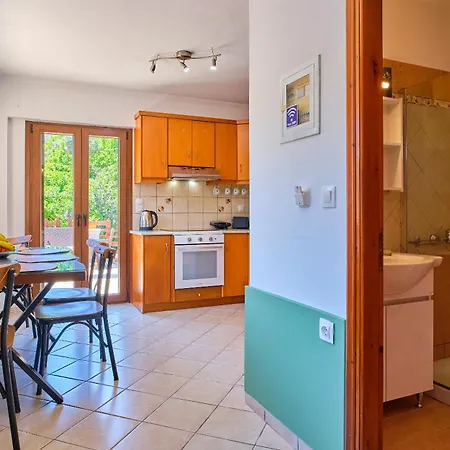 Amarilda - Private Pool & Garden In Corfu * 페로울라데스