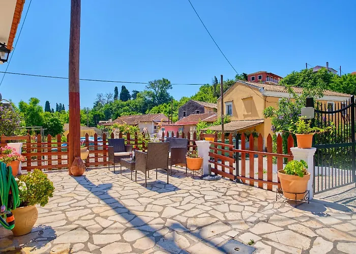 Amarilda - Private Pool & Garden In Corfu